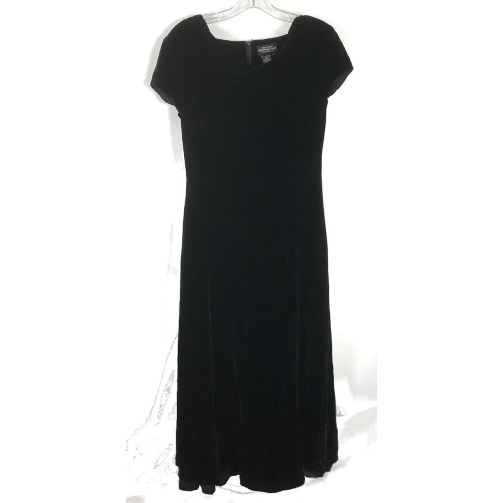 Womens Size 8 J. Peterman Black Cap Sleeve Velvet Maxi Dress